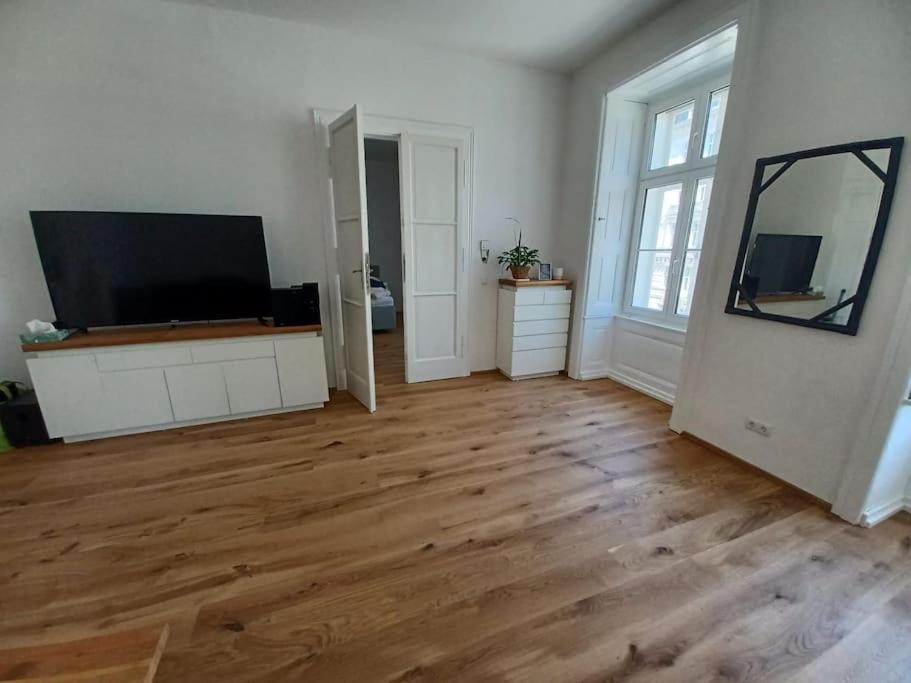 Ferienwohnung Schöne Sehr Zentral 94 QuadratmeterHoche Decke Wien Exterior foto